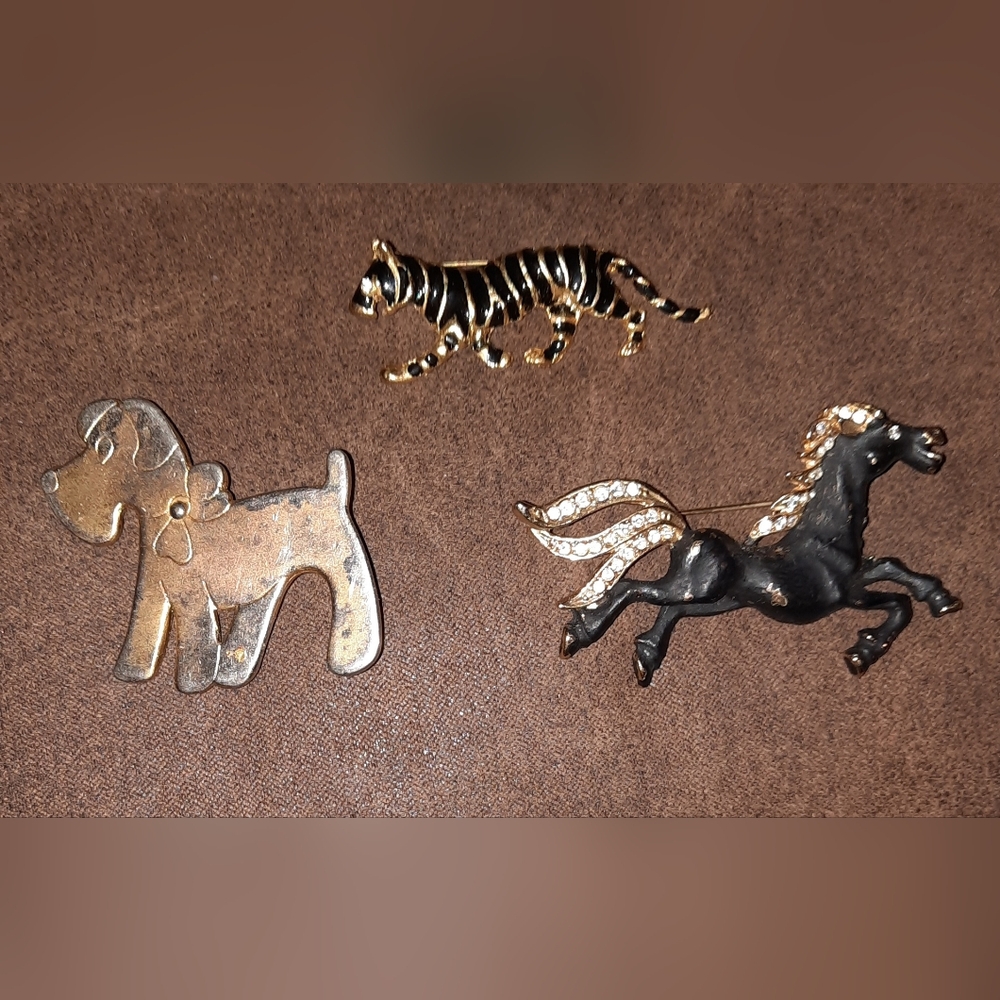 3/25$ Trio of animal brooches goldtone black rhinestone encrusted